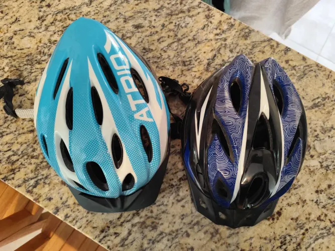 Par de Capacetes Ciclismo Atrio - Pouco Uso (Vendo Separado)