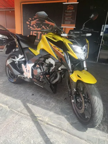 CB300f Twister ABS