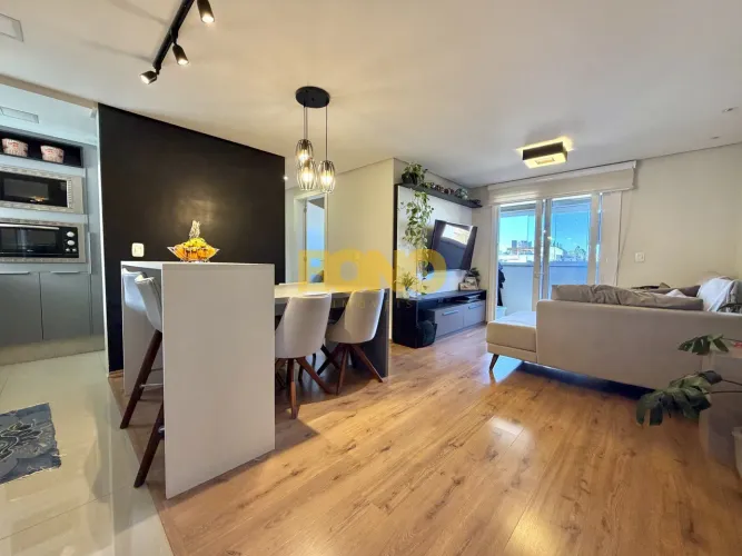 Apartamento Semiobiliado à Venda - Bairro Sanvitto, Caxias do Sul/RS