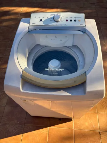 Máquina de lavar Roupa