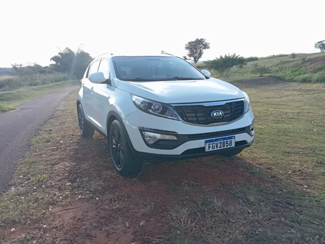 Kia Motors Sportage LX 2.0 16v/ 2.0 16V Flex Aut. 2015
