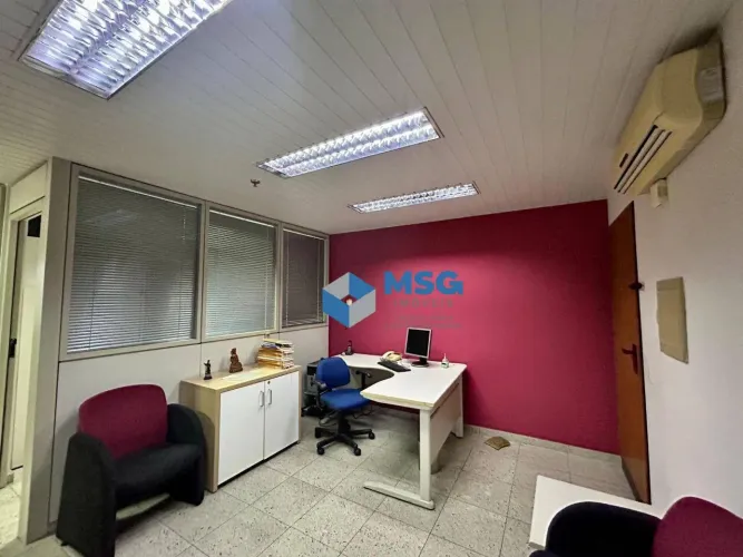 Sala Comercial Mobiliada próxima ao Metrô Saúde