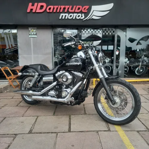 Harley - Davidson Super Glide Custom - 2012