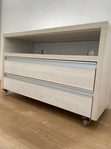 Gaveteiro de Madeira