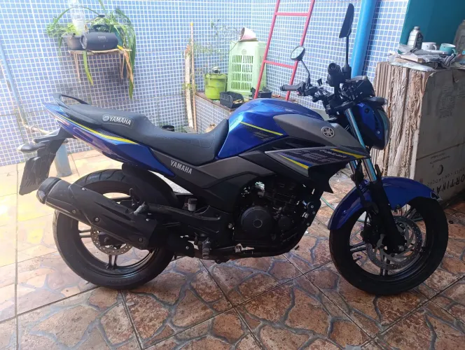 Fazer 250