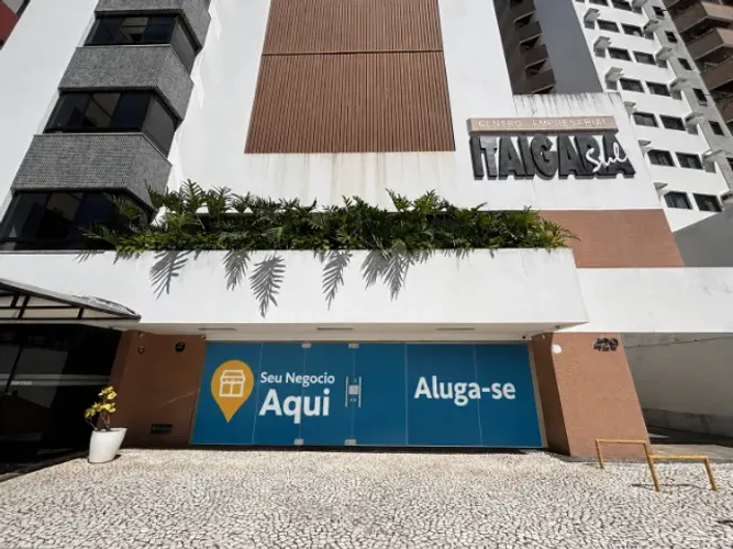 Loja frente de rua para locação no Itaigara
