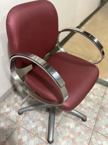 CADEIRA RECLINÁVEL BRUDINE MAQUIADOR SALÃO DE BELEZA