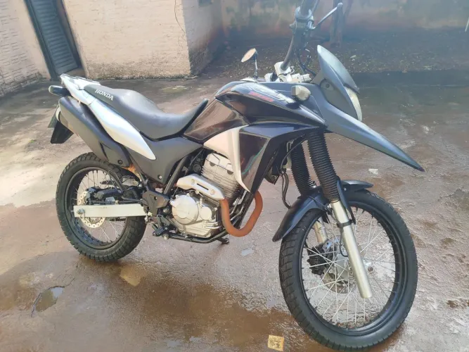 XRE 300