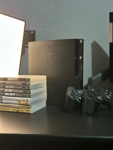PS3 SLIM - DESBLOQUEADO - 11 JOGOS 
