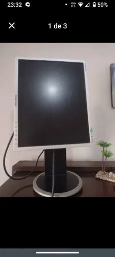 Monitor de 17 polegadas
