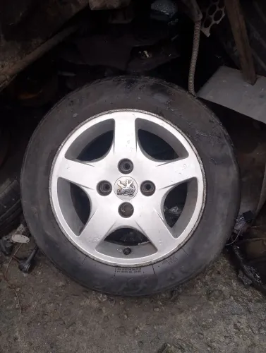 Aro liga leve Peugeot 206 207