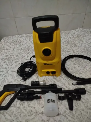 LAVADORA DE ALTA PRESSÃO 1200W 1500PSI