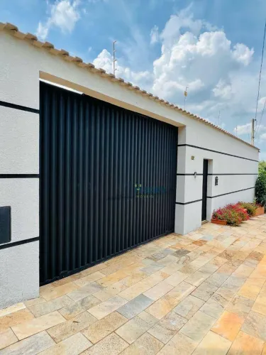 Casa com 3 dormitórios, 200 m² - venda por R$ 850.000,00 ou aluguel por R$ 6.060,00/mês -