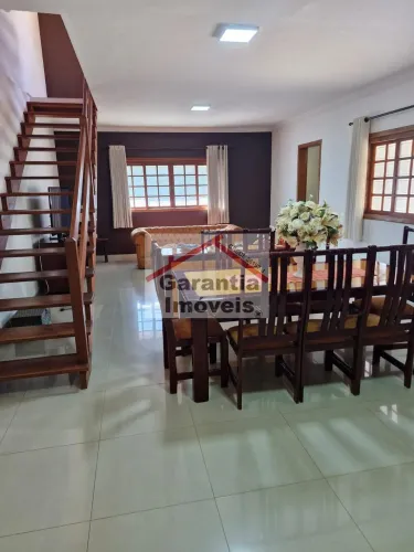 Casa à venda no City Bussocaba, Osasco: 4 suítes