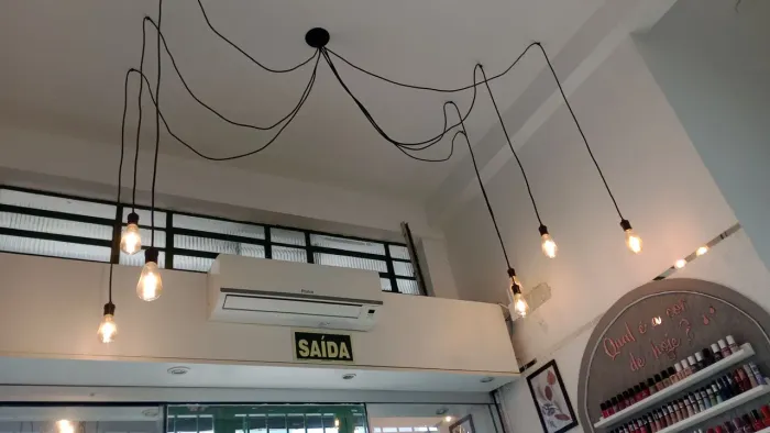 Luminárias modelo aranha.