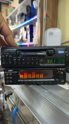 Rádio equalizador antigo