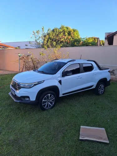 Fiat Strada Volcano 1.3 Flex 8V CD 2025