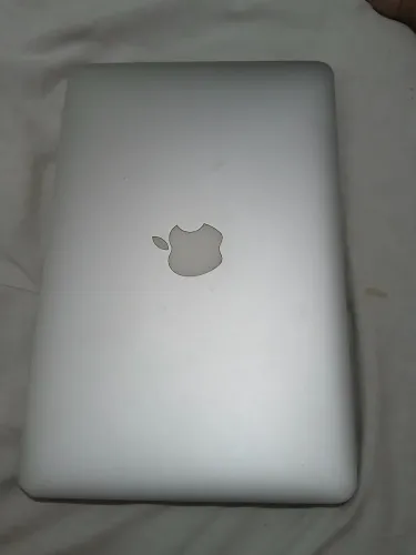 MacBook