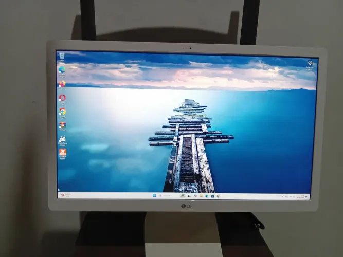 Lg all in one 4gb 500gb hd obs tá um pouco lento
