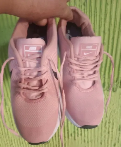 Tênis Nike feminino