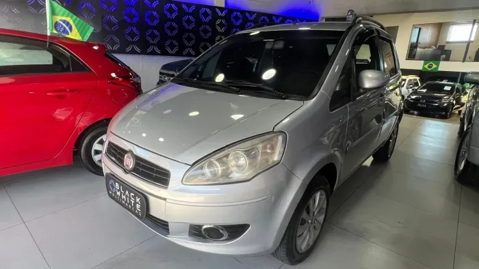 Fiat Idea Attractive 1.4 Fire Flex 8V 5P 2012