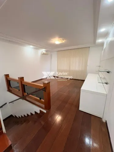 Casa residencial ou comercial com 4 quartos para locação no Centro - Rio Claro/SP