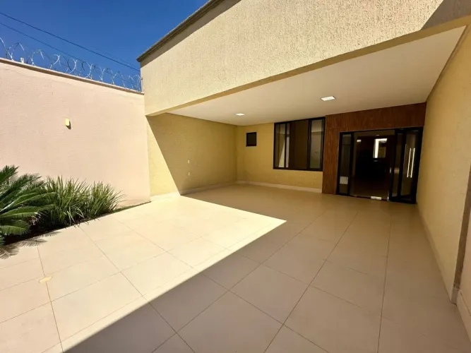Casa, 3 quartos, 2 suítes, 150 m², 4 vagas no Parque Amazonia em Goiânia