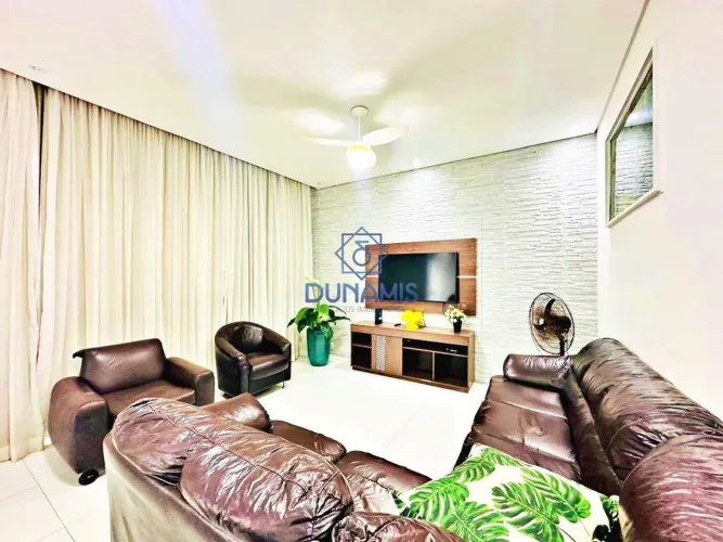Apartamento à Venda em Pitangueiras, Guarujá - SP
