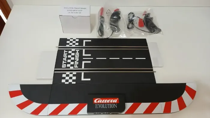 Autorama Carrera Evolution 1:32 / 1:24 Pista De Ligação + Fonte + Aceleradores