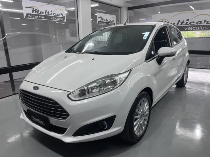 Ford Fiesta Titanium 1.6 16V Flex Power Shift 2016