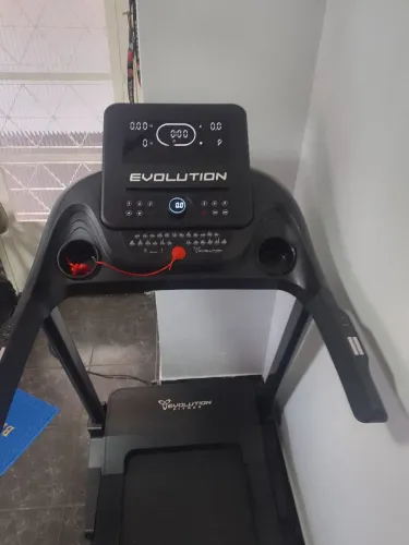 Esteira elétrica evolution 3100