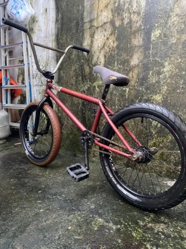 Bicicleta BMX ARO 20