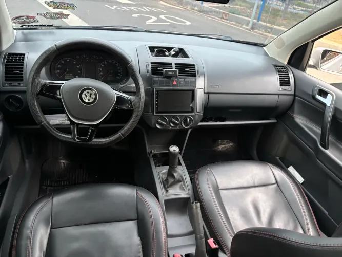 Volkswagen Polo 1.6 Mi/s.ouro 1.6 MI Tot.flex 8V 5P 2008