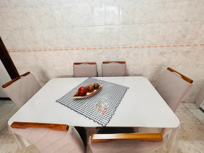 Mesa Jantar