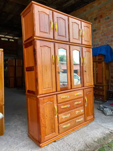Guarda roupa de casal 4 portas novo a pronta entrega.