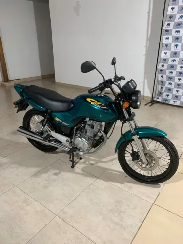 VENDO HONDA CG TITAN COMPLETA