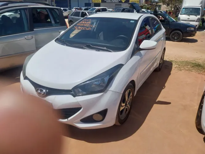 Hyundai HB20S C.plus/c.style 1.6 Flex 16V Mec.4p 2015