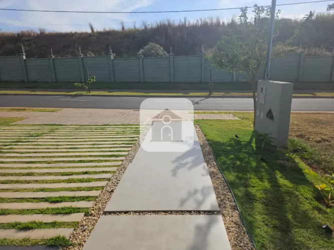Casa em condomínio Terras Alpha para venda