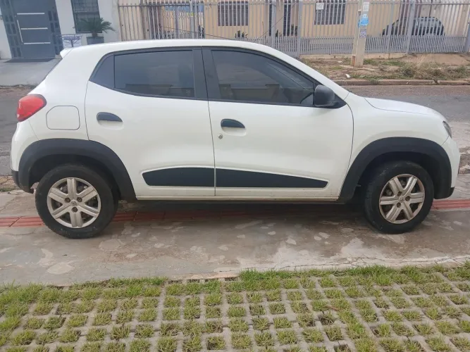 Renault Kwid Zen 1.0 Flex 12V 5P Mec. 2021