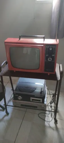 Tv antiga