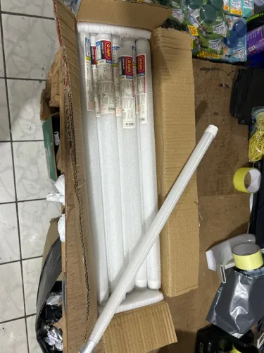 Lâmpada Tubular T8 9,9w 60cm Cx com 25 lâmpadas 