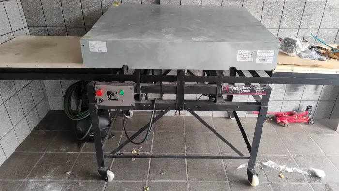 Prensa Térmica Pneumática 100x80 2 Bandejas
