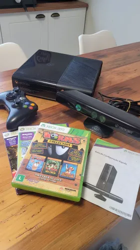 Xbox 360 com Kinect