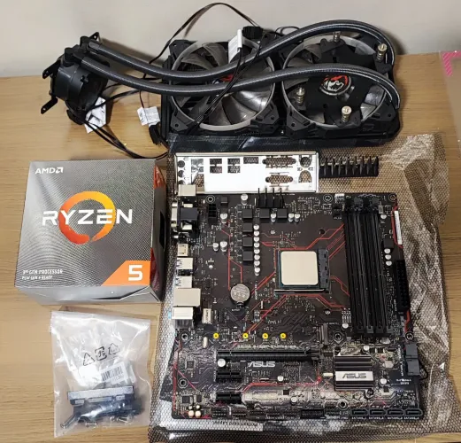 Kit Ryzen 5 3600 Asus B450m Gaming Watercooler pcyes nyx Gabinete Pichau hx100 branco