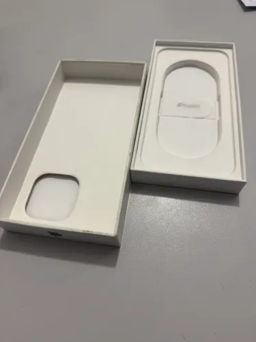 Caixa iPhone 16 Promax Prata