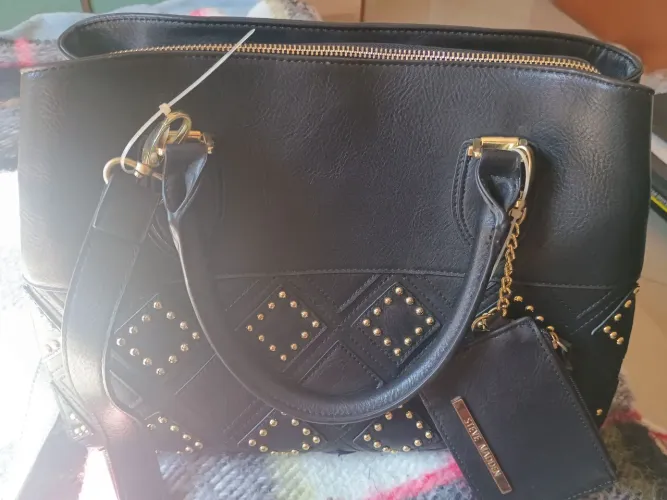 Bolsa original da Steven maden nunca utilizada.