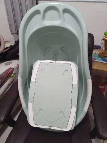 Kit banheira verde menta + depósito tamanho M