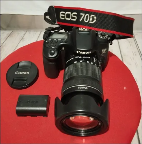 Câmera  Cânon 70D