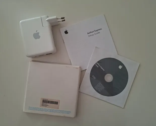 Roteador Wi-Fi Airport Express em ótimo estado!