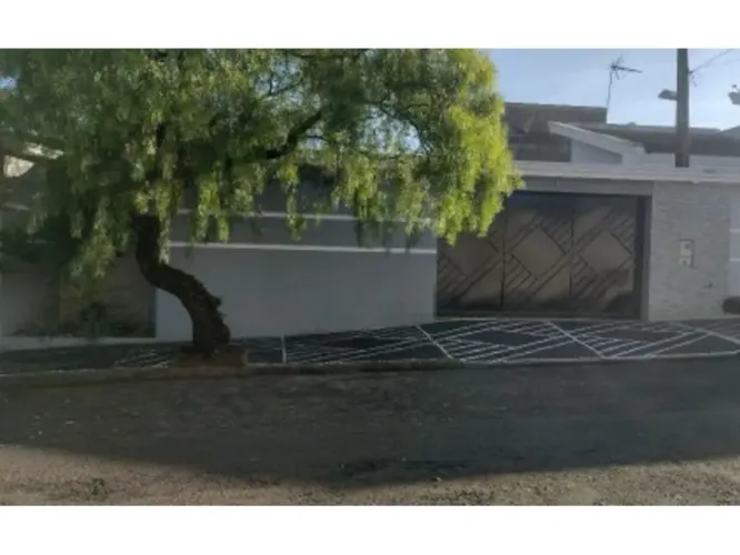 Casa em Leilão - Santa Cruz - Descalvado - SP